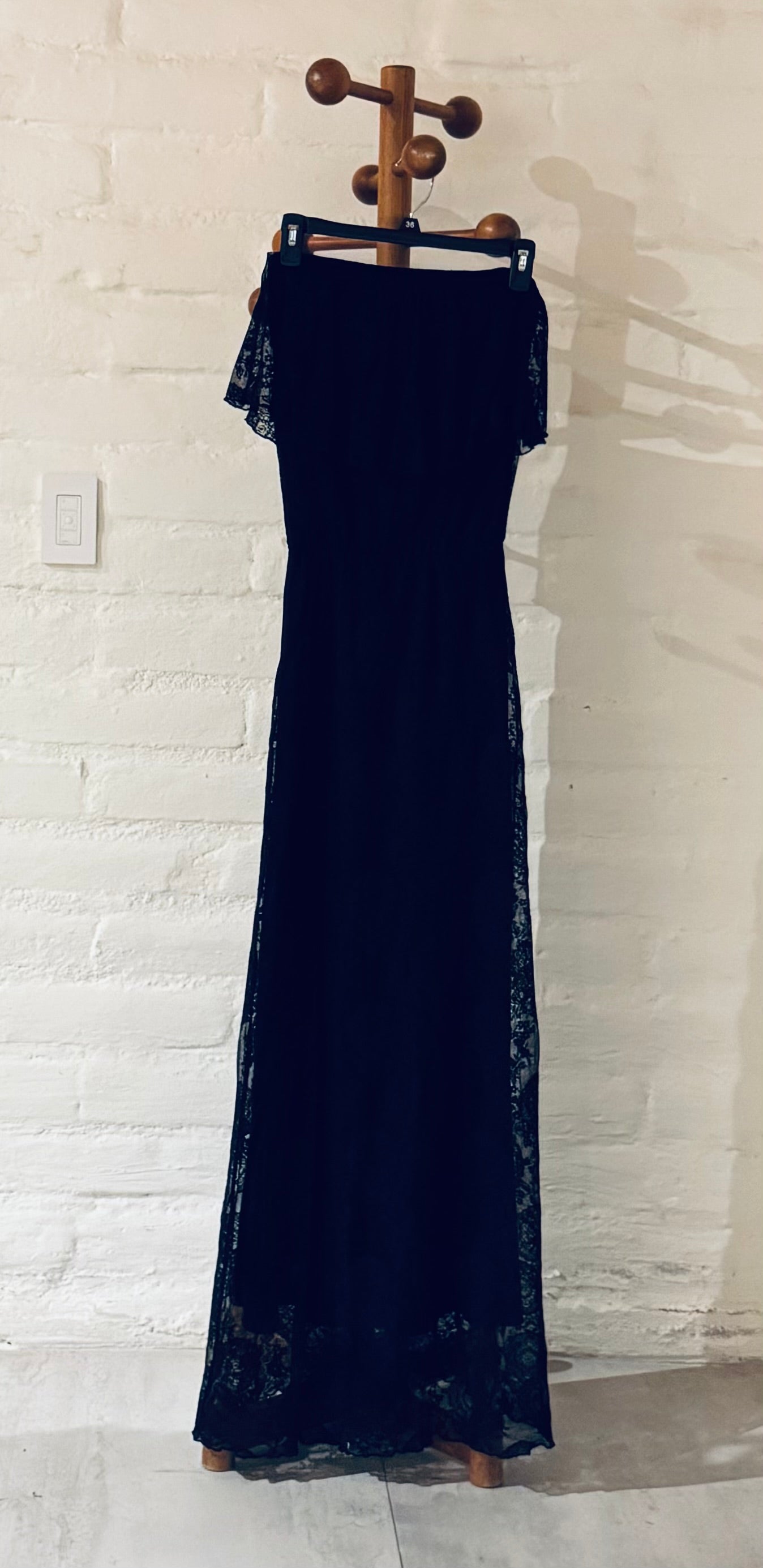 Flattering Off The Shoulder Lace Maxi S/M $75
